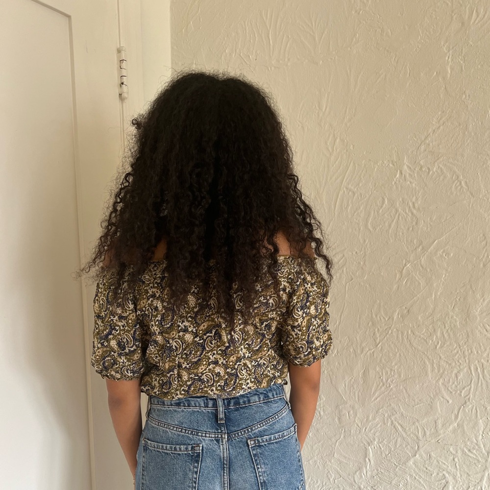 Blouse - Picture 2 of 3